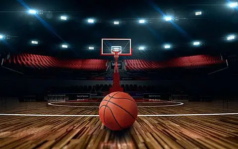 WNBA常规赛巅峰对决：亚特兰大美梦力克印第安纳狂热，精彩瞬间回顾